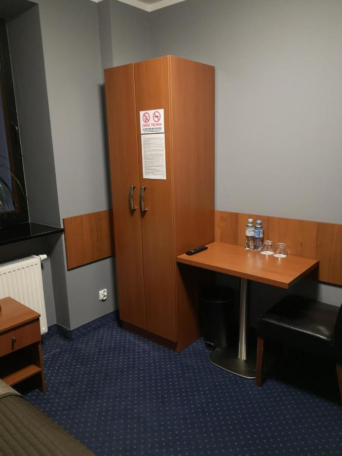 Hotel Level Rypin Экстерьер фото